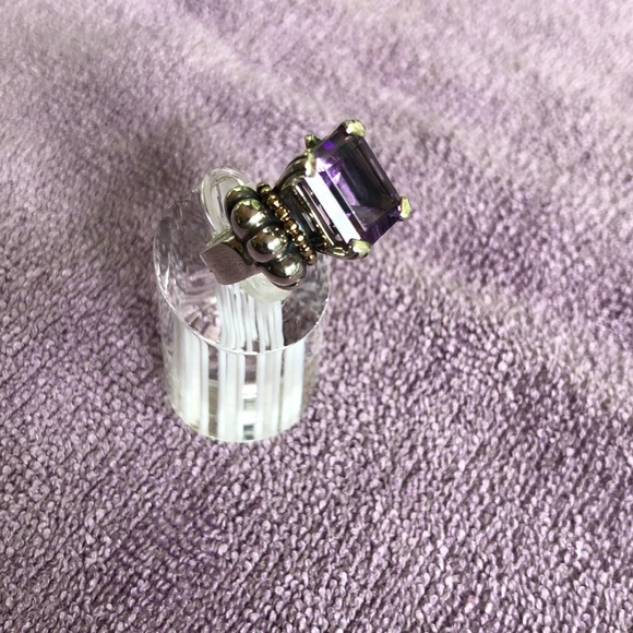 Lagos ring - amethyst set in sterling silver with 18K gold Caviar beading - Picture 12 of 16